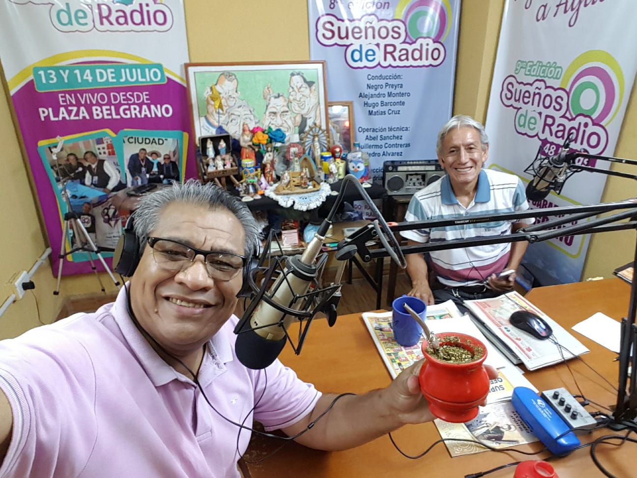 http://laradiodelaciudad.com.ar/wp-content/themes/radio-satelite/images/rs-studios.jpg